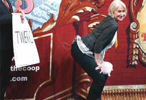 Oscar winner Helen Mirren shows her twerking talent