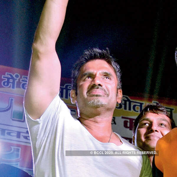 Suniel @ R-Day celebrations