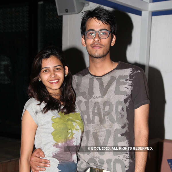 Saturday night fever at i-Bar