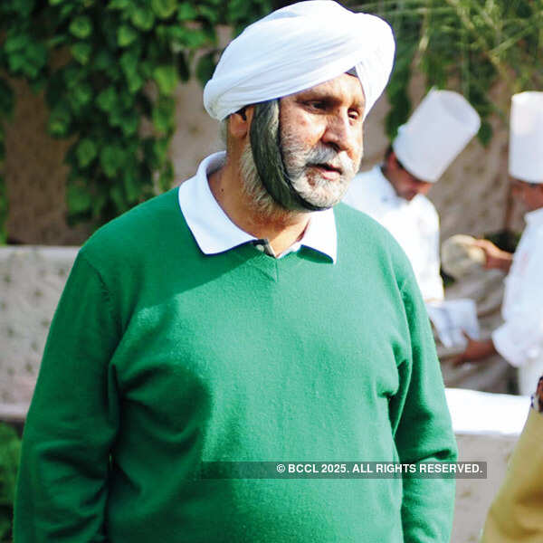 MS Sahni hosts a get together