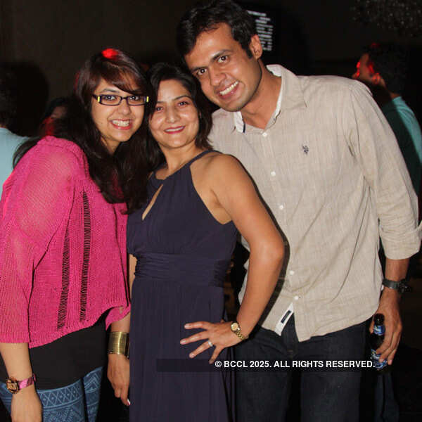 Party peeps at Bling