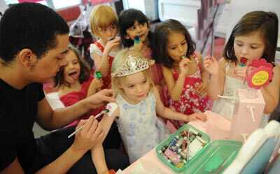 Five-year-old style divas