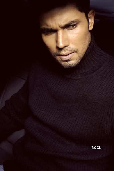 Randeep Hooda's Portfolio Pics