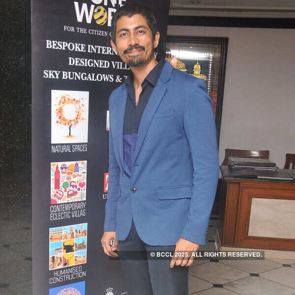 Celebs enjoy a stand up comedy show