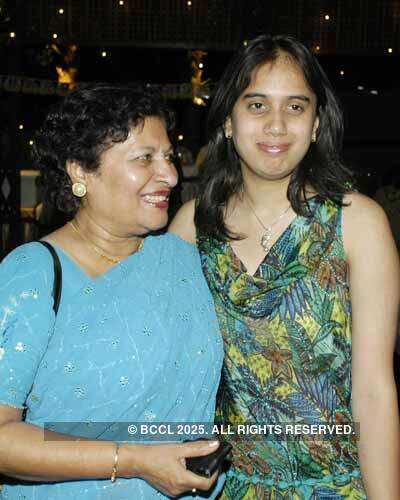 Sardana's b'day party