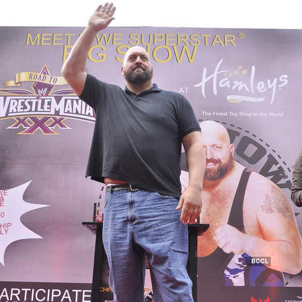 WWE superstar Big Show in Mumbai!