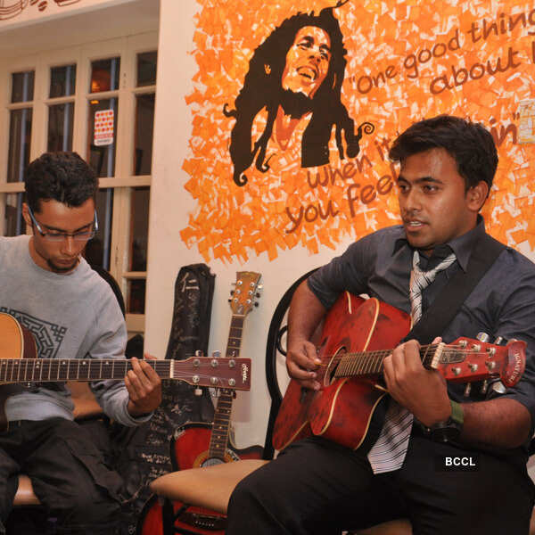 Musical event at a cafe