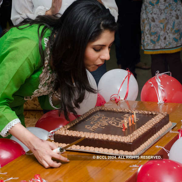 Payel Sarkar's celebrates her birthday
