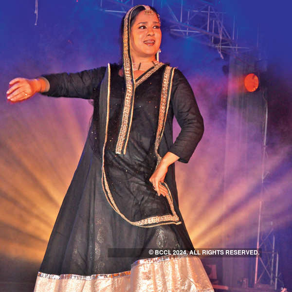 Manjari Chaturvedi's dance performance