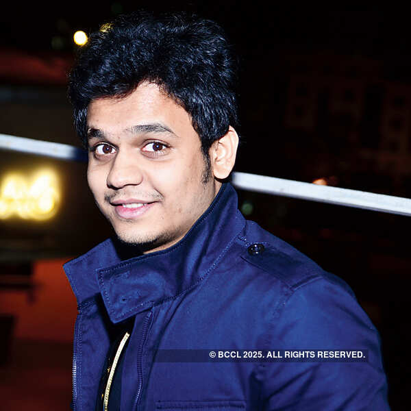 Rajveer Arora hosts a party