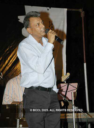 Kuch Lamhe Fursat Ke