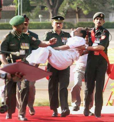 Defence Minister faints