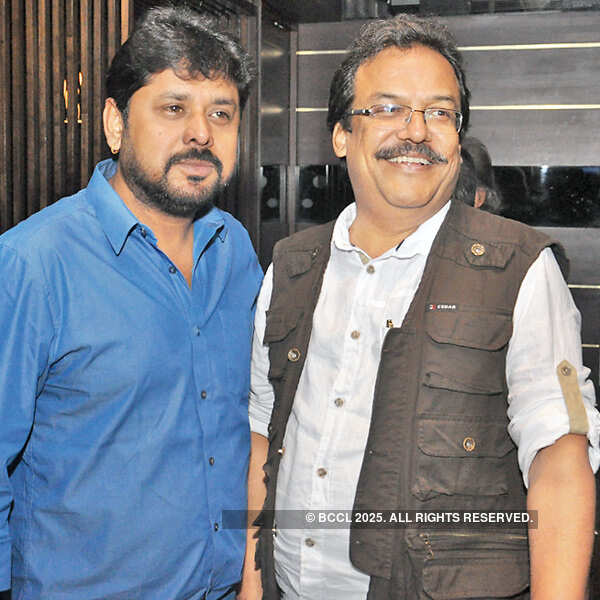 Celebs at a city nightclub