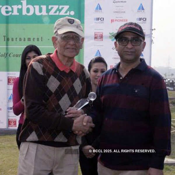 OP Bhutani and Anjum Zaidi during a golf tournament at Unitech golf