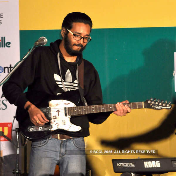 Rock music lovers under one roof