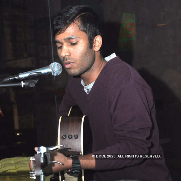 Musical evening at a city cafe