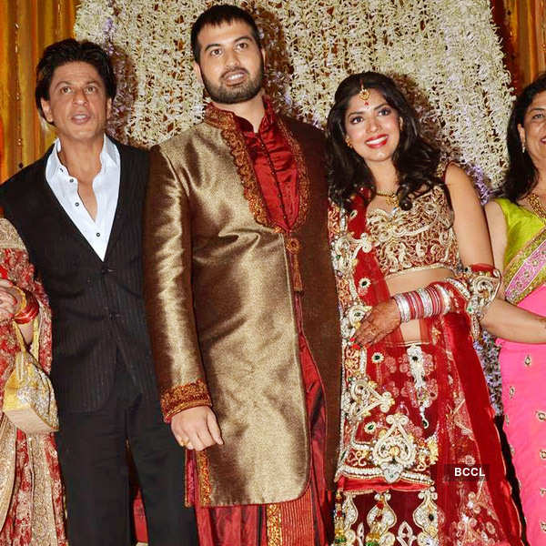 Shah Rukh Khan with wedding couple Rajiv and Megha during their wedding