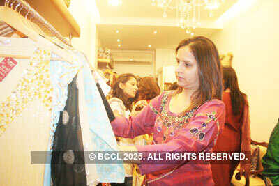 Inauguration: Maushami's Boutique