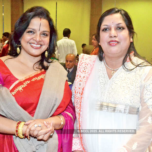 Sharad and Jyoti Vaish's 25th anniversary