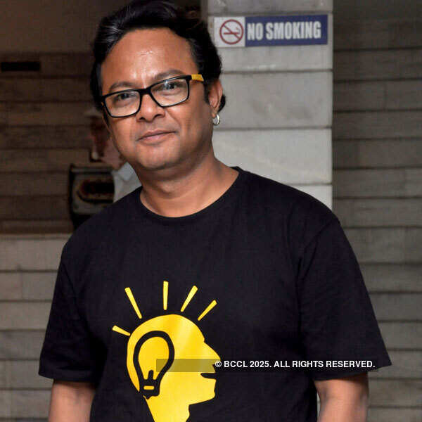 A poetic tribute by celebs