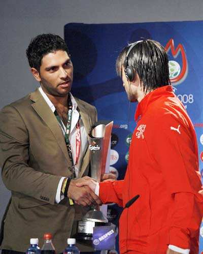 Euro: Switzerland beat Portugal