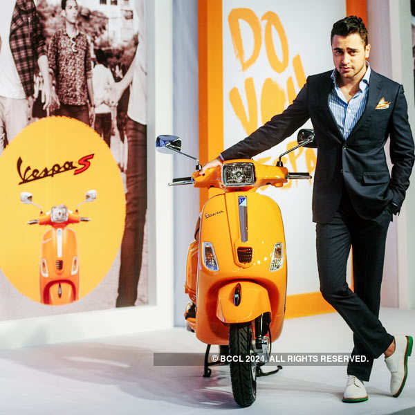 Imran Khan unveils Vespa S scooter