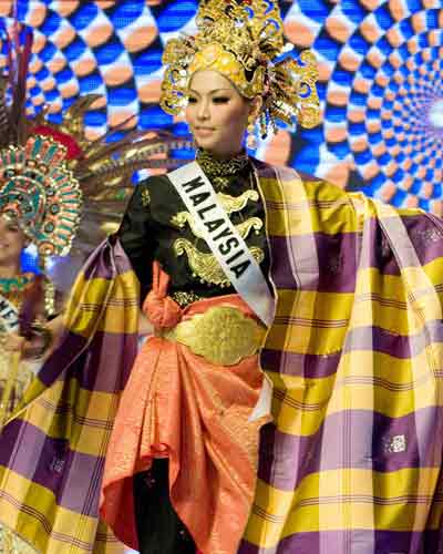 Ms Universe: National Costume Show