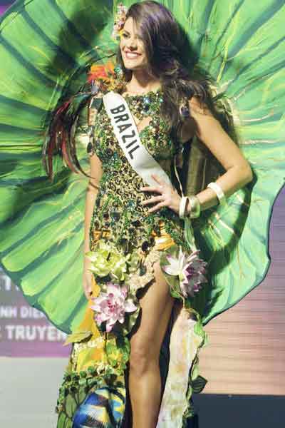 Ms Universe: National Costume Show
