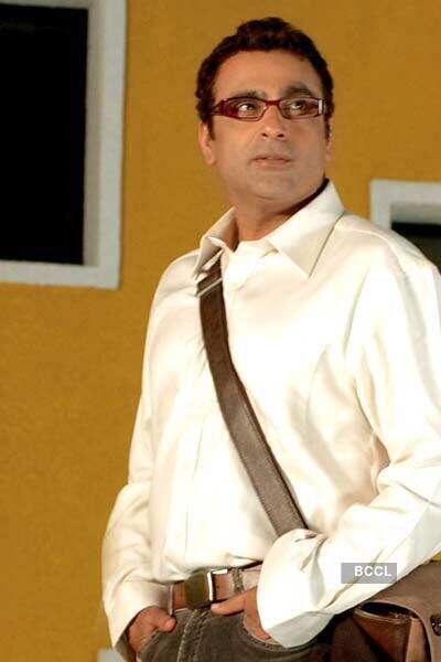 Thodi Life Thoda Magic