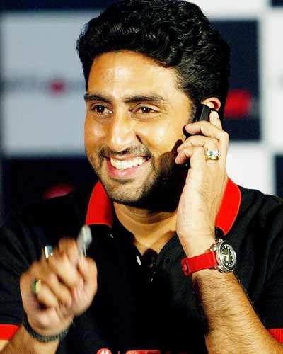 Abhishek at ROKR launch