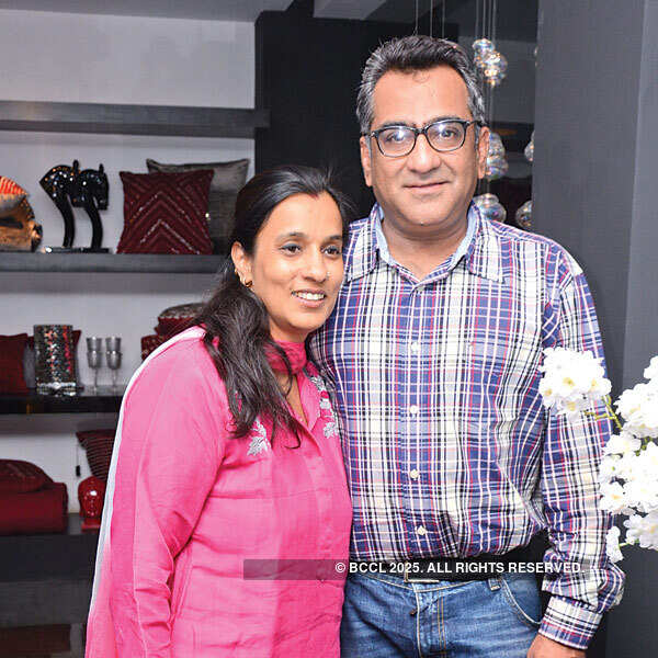 Pooja, Radhika's glam do