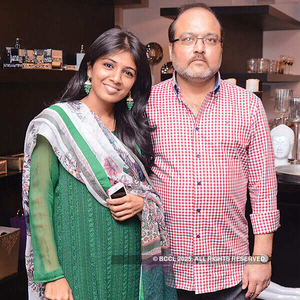 Pooja, Radhika's glam do