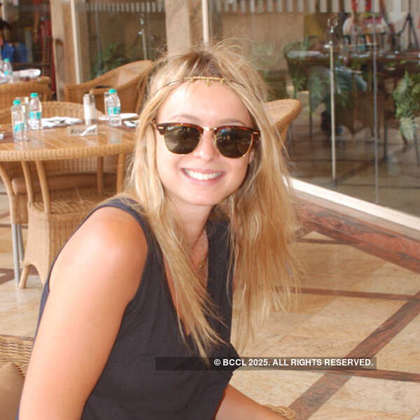 Brunch with friends at 24/7