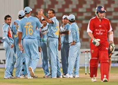 India crushes Hong Kong 