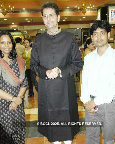 Ravi's book exhibition 