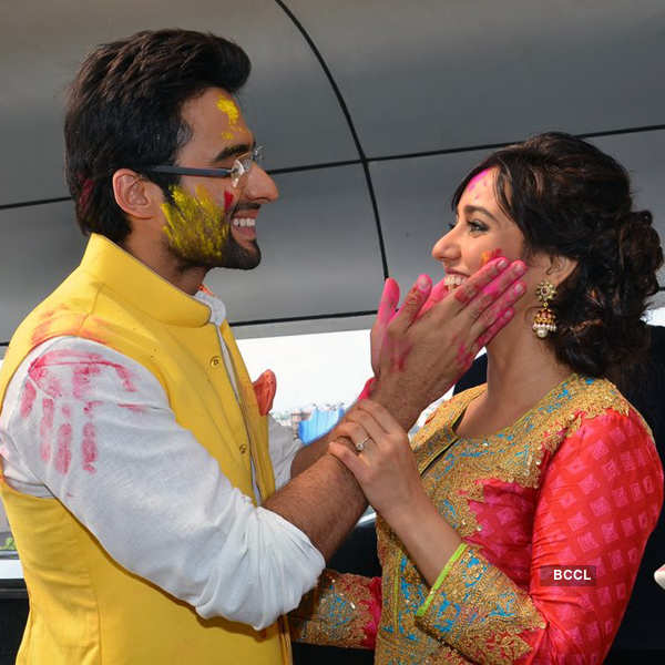 Youngistaan cast celebrate on Holi