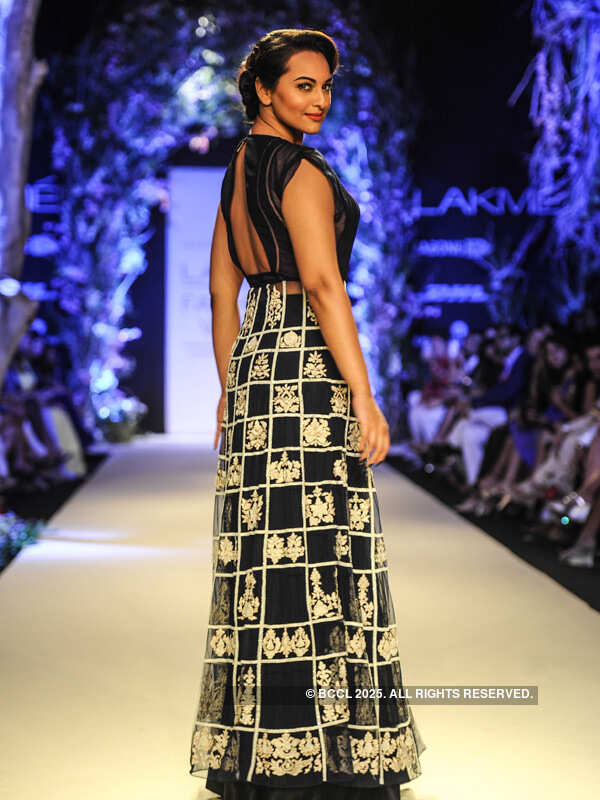 LFW '14: Manish Malhotra