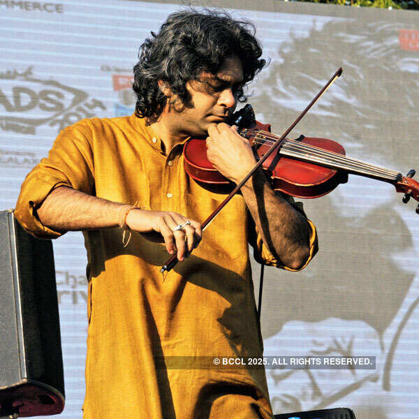 Bollywood celebs @ SRCC cultural festival