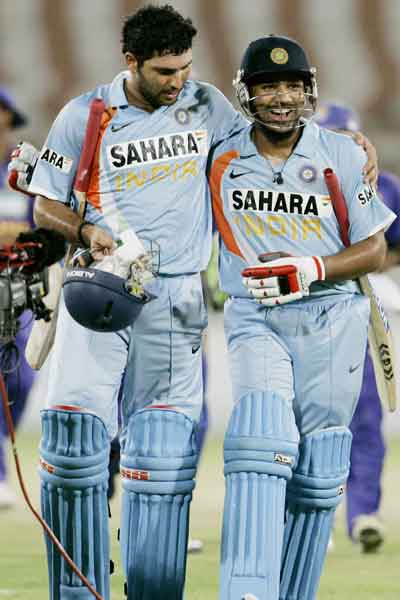 India enter Asia Cup final