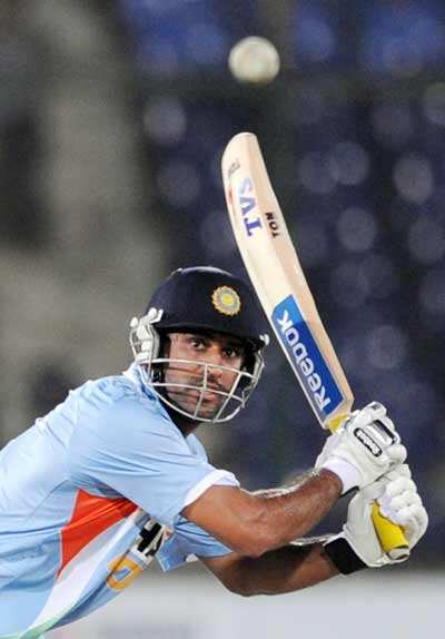 India enter Asia Cup final