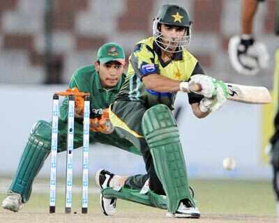 Asia Cup: Pak rout B'desh