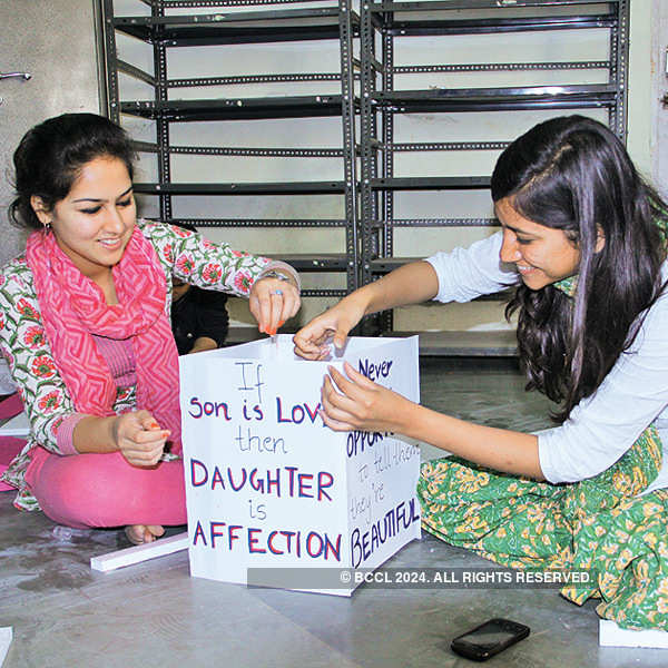 Hindu celebrates Women's Day