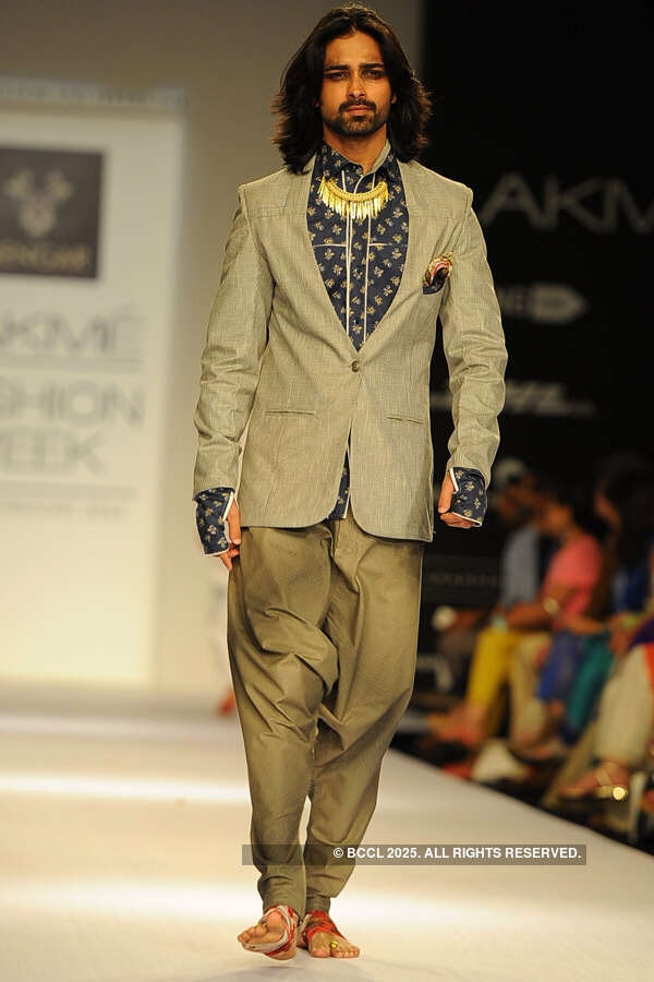 LFW '14: Sengar