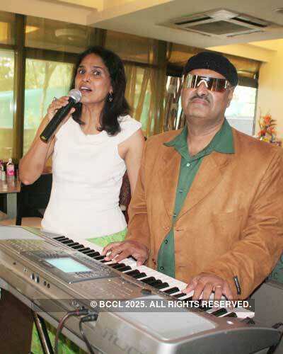 Music & lunch at Post 91