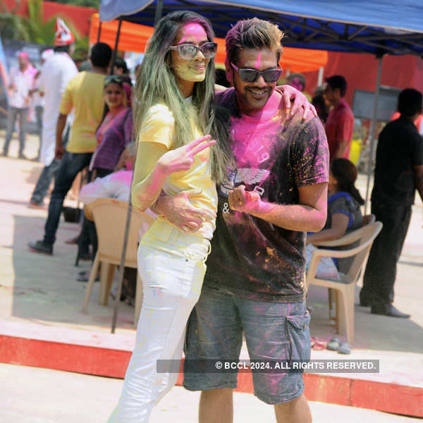 Vineet Jain's Zoom Holi Party