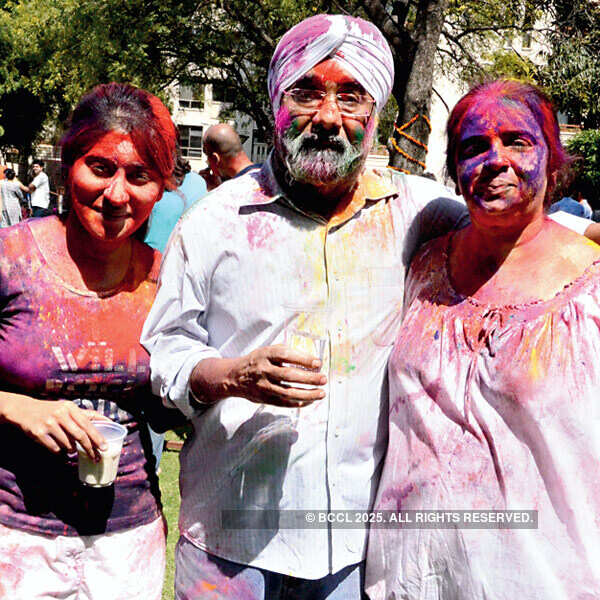 Gurgaon condominiums Holi party