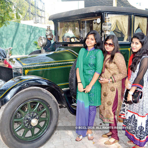 Vintage car rally 