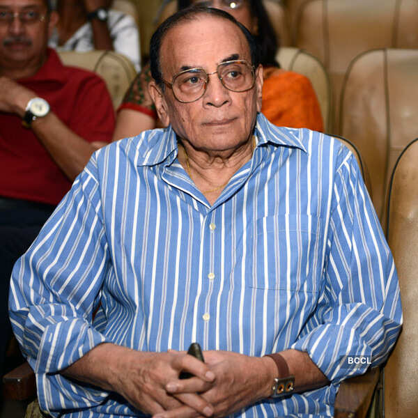 Play: Irandam Ragasyam