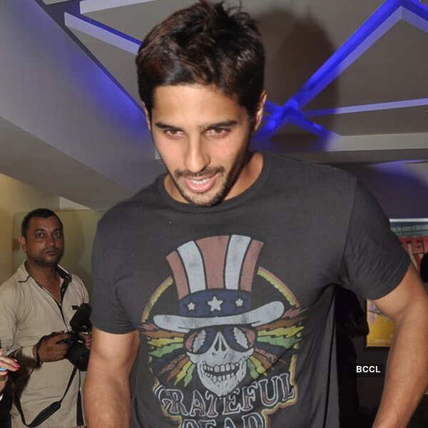 Inam: Spl. Screening