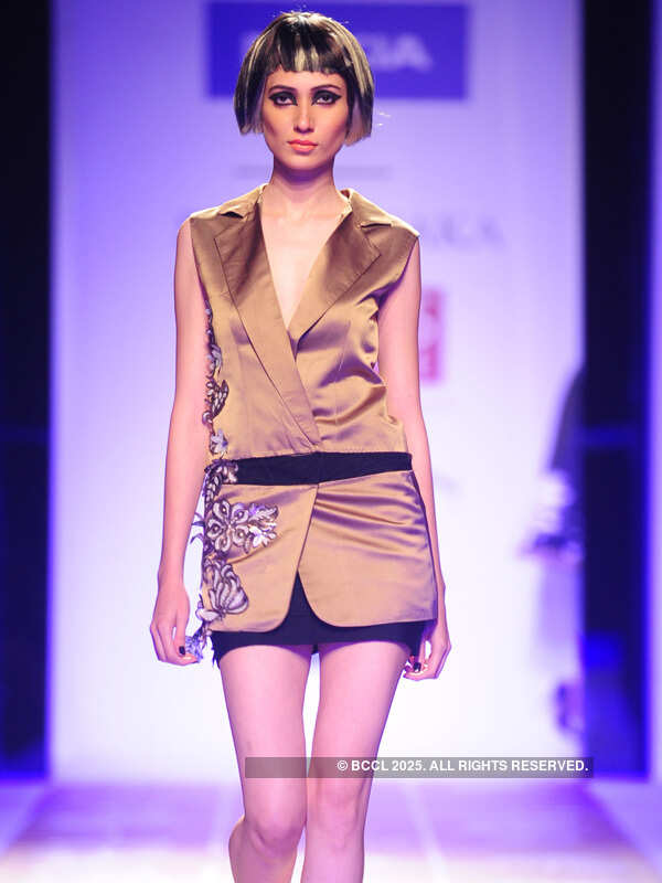 WIFW '14: Day 1: Rina Dhaka
